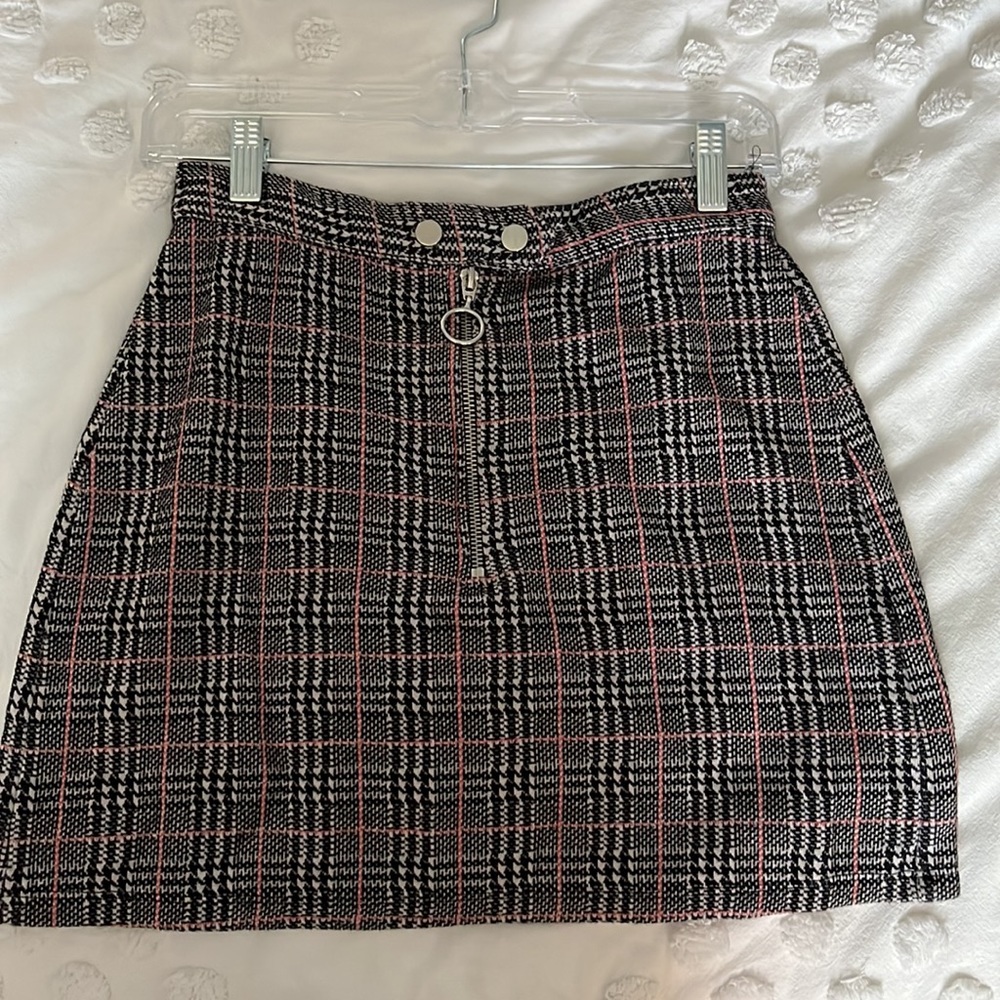 Top shop plaid mini skirt size US 4